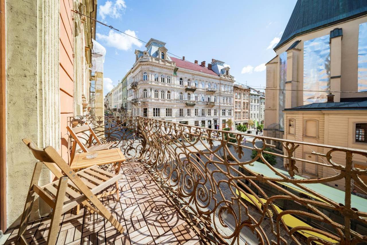 Апартаменти На Площі Ринок 12 Lemberg Exterior foto