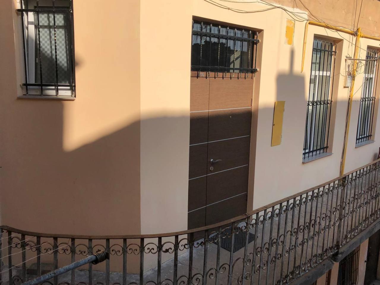 Апартаменти На Площі Ринок 12 Lemberg Exterior foto